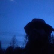 Half moon rising