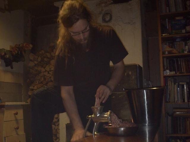mincing meat