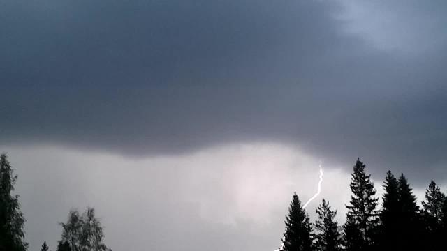 A thunder storm rising