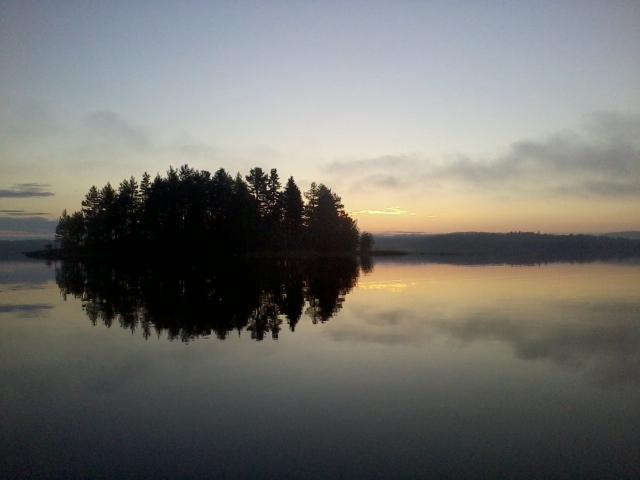 3;30 am : the islet at dawn